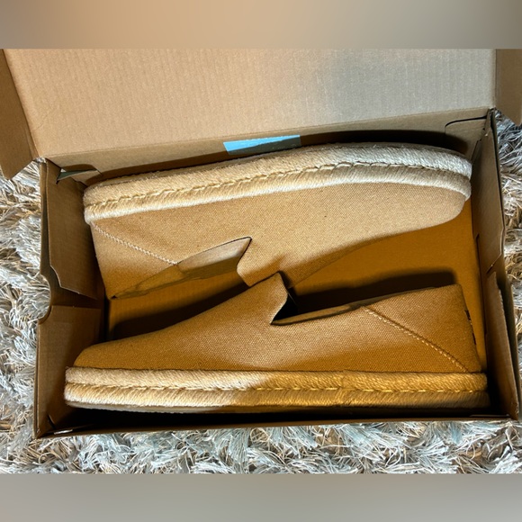 TOMS - Santiago - Espadrille Casual Comfort Ortholite Doe size 8.5 - Picture 3 of 4